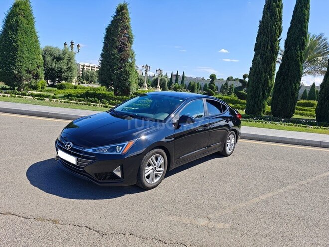Hyundai Elantra 2018, 64,374 km - 2.0 l - Gəncə