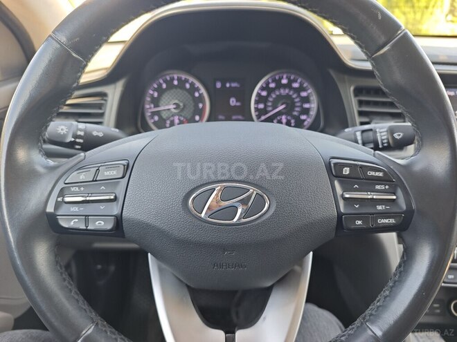 Hyundai Elantra 2018, 64,374 km - 2.0 l - Gəncə