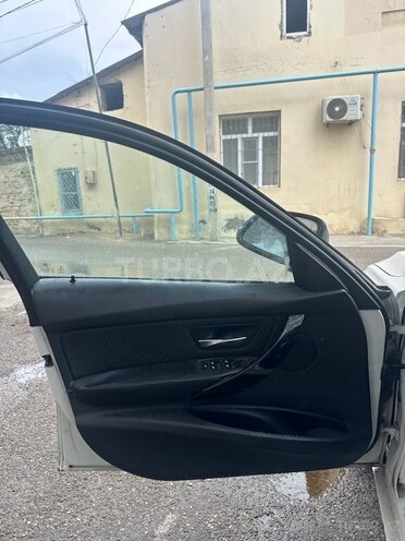 BMW 328 2015, 360,000 km - 2.0 л - Bakı