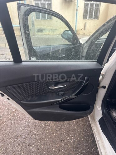 BMW 328 2015, 360,000 km - 2.0 л - Bakı