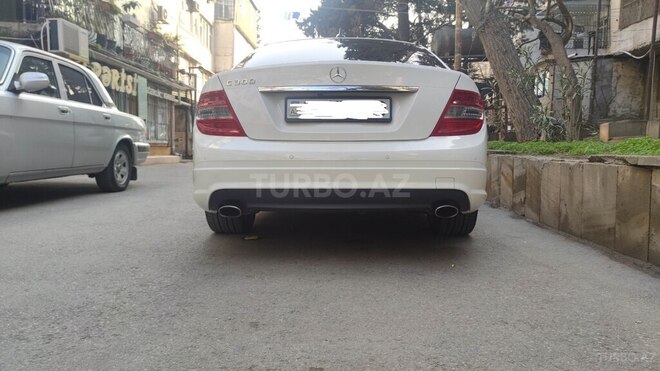 Mercedes C 300 2010, 175,000 km - 3.0 л - Bakı