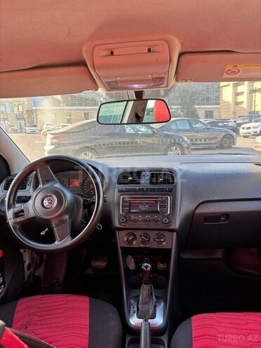 Volkswagen Polo 2012, 310,000 km - 1.6 l - Bakı