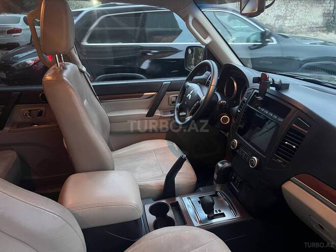 Mitsubishi Pajero 2008, 160,467 km - 3.8 l - Bakı