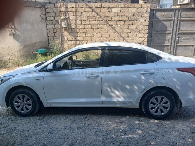Hyundai Accent 2019, 167,000 km - 1.6 l - Bakı