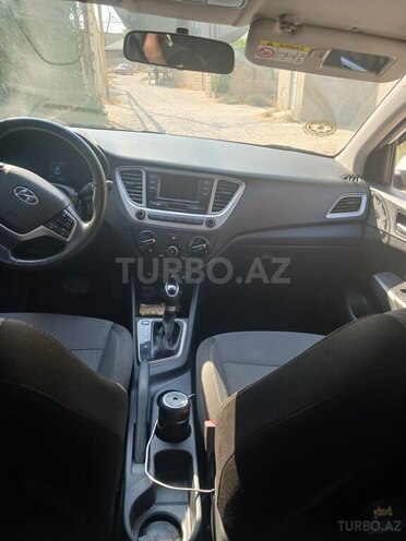 Hyundai Accent 2019, 167,000 km - 1.6 l - Bakı