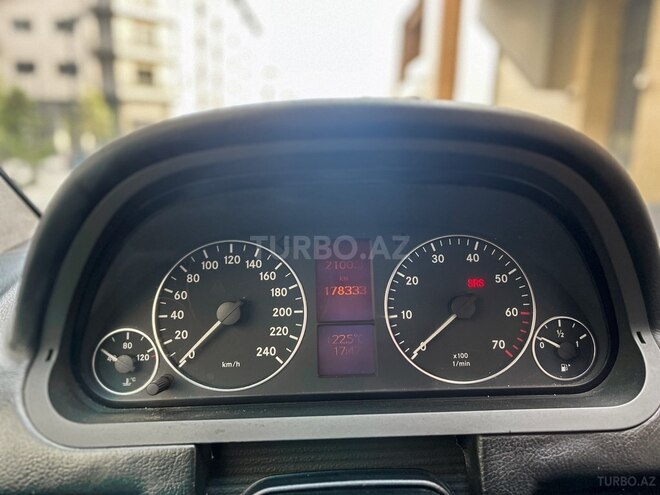 Mercedes A 170 2005, 178,000 km - 1.7 l - Bakı