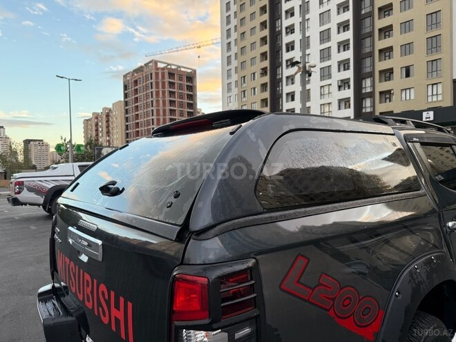 Mitsubishi L200 2022, 192,000 km - 2.4 l - Bakı