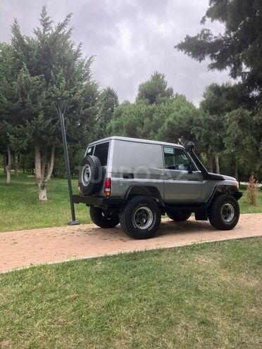 Toyota Land Cruiser-8