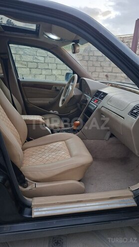 Mercedes C 230 1998, 420,000 km - 2.3 l - Bakı