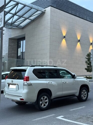 Toyota Land Cruiser Prado 2010, 168,000 km - 2.7 л - Bakı