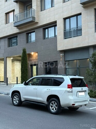 Toyota Land Cruiser Prado 2010, 168,000 km - 2.7 л - Bakı