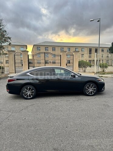 Lexus ES 300h 2024, 0 km - 2.5 l - Bakı
