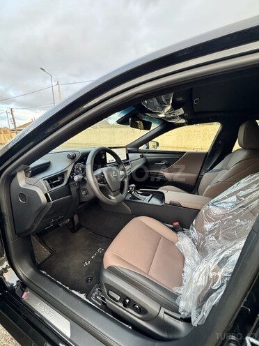 Lexus ES 300h 2024, 0 km - 2.5 l - Bakı