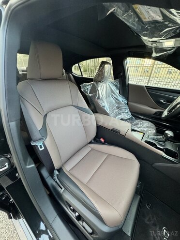 Lexus ES 300h 2024, 0 km - 2.5 l - Bakı