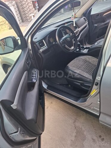 Toyota Highlander 2015, 175,000 km - 2.7 л - Şabran