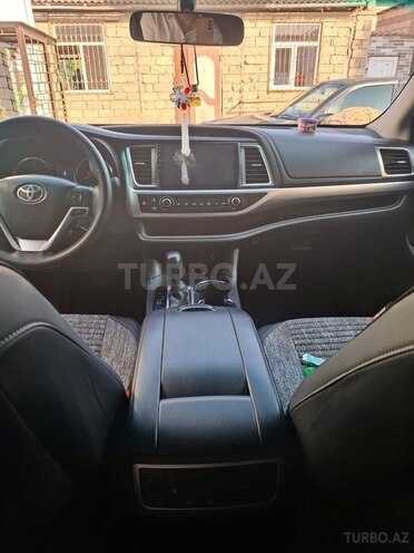Toyota Highlander 2015, 175,000 km - 2.7 л - Şabran