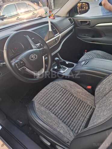 Toyota Highlander 2015, 175,000 km - 2.7 л - Şabran
