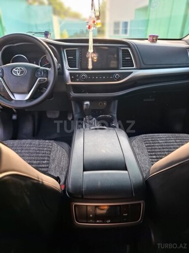 Toyota Highlander 2015, 175,000 km - 2.7 л - Şabran