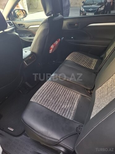 Toyota Highlander 2015, 175,000 km - 2.7 л - Şabran