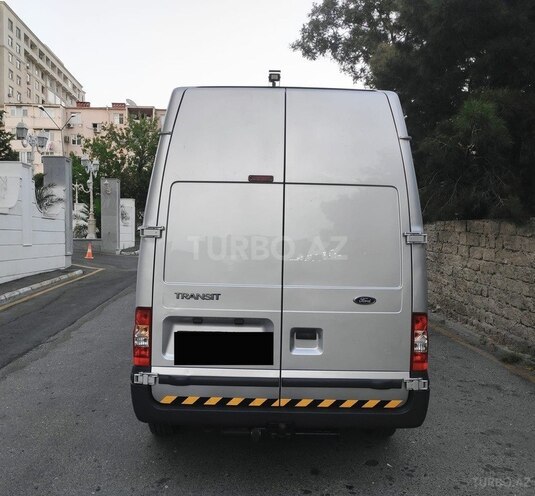 Ford Transit 2009, 237,000 km - 2.4 л - Bakı