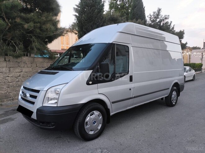 Ford Transit 2009, 237,000 km - 2.4 л - Bakı