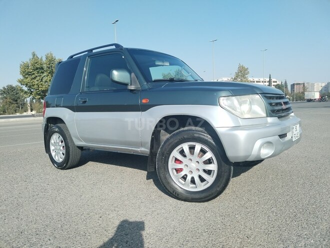 Mitsubishi Pajero io 2002, 333,000 km - 2.0 л - Bakı
