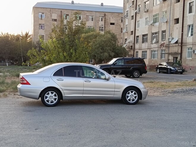 Mercedes C 200 2003, 308,800 km - 2.0 l - Şirvan