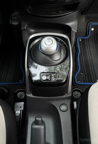 Nissan Note 2018, 50,000 km - 1.2 l - Bakı