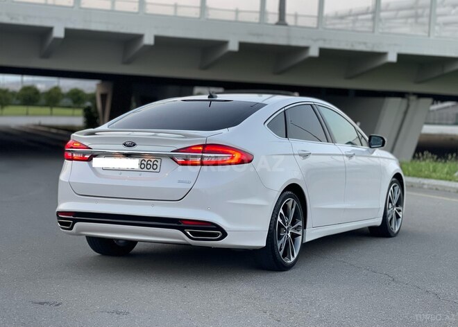 Ford Fusion (North America) 2016, 51,000 km - 2.0 л - Bakı