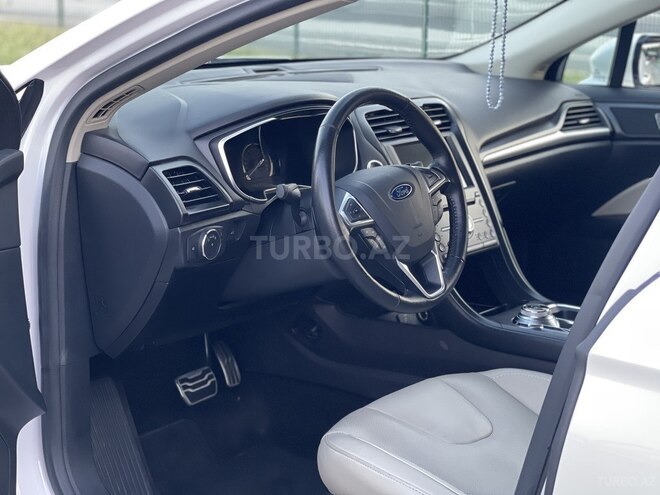 Ford Fusion (North America) 2016, 51,000 km - 2.0 л - Bakı