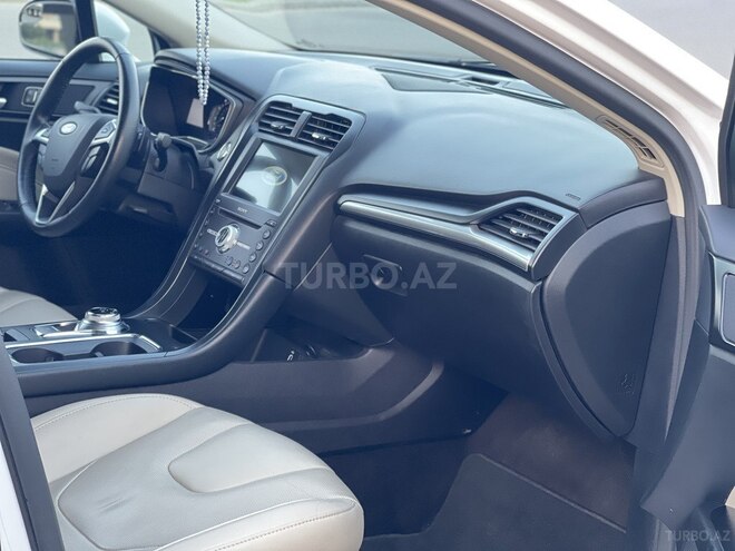 Ford Fusion (North America) 2016, 51,000 km - 2.0 л - Bakı
