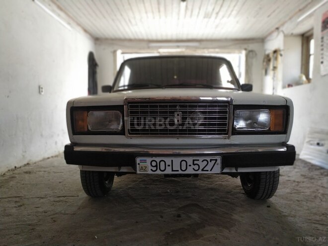 LADA (VAZ) 2107 2008, 99,999 km - 1.6 l - Salyan