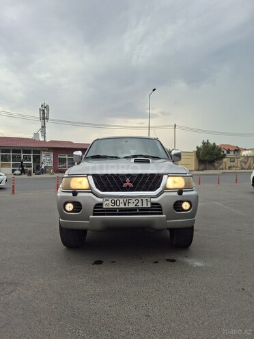 Mitsubishi  2000, 300,000 km - 2.5 l - Bakı
