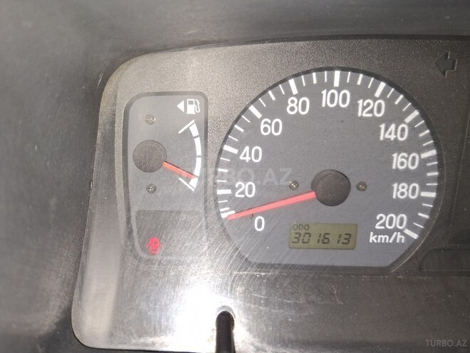 Mitsubishi  2000, 300,000 km - 2.5 l - Bakı