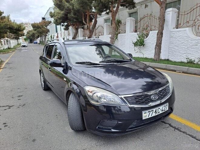 Kia  2009, 175,800 km - 1.4 l - Bakı