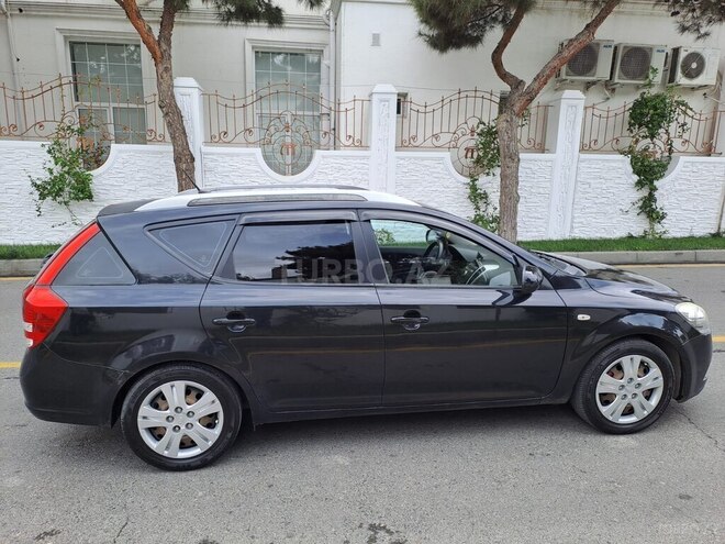 Kia  2009, 175,800 km - 1.4 l - Bakı