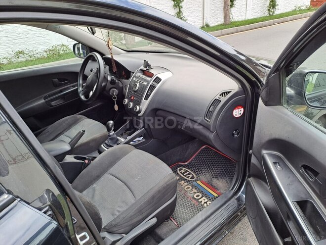 Kia  2009, 175,800 km - 1.4 l - Bakı