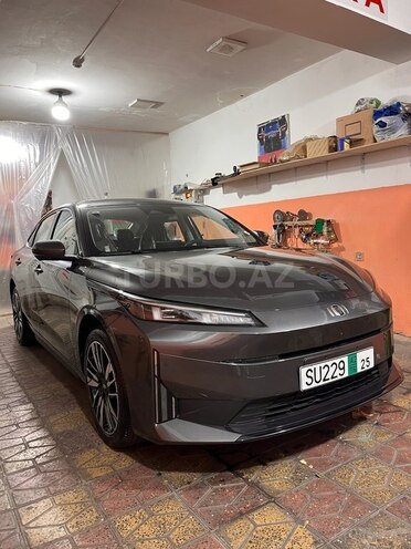 Changan Qiyuan A05 2025, 0 km - 1.5 л - Bakı