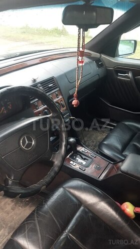 Mercedes C 220 1995, 326,854 km - 2.2 л - Balakən