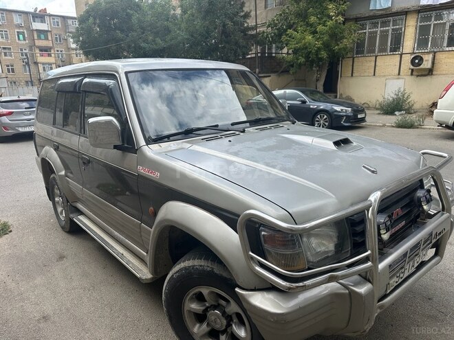 Mitsubishi Pajero 1996, 510,000 km - 2.8 л - Bakı