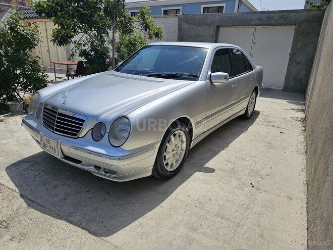 Mercedes E 240 2000, 180,000 km - 2.4 l - Xaçmaz