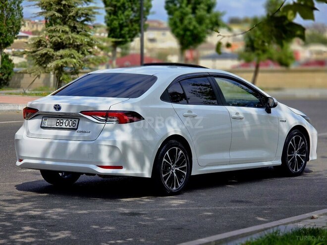 Toyota Corolla 2023, 15,000 km - 1.8 l - Bakı