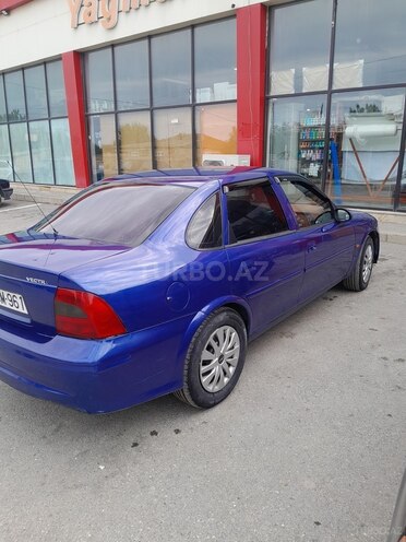 Opel Vectra 1999, 221,391 km - 1.6 l - Xaçmaz