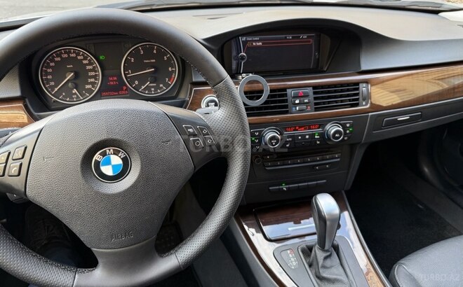 BMW 320 2010, 260,000 km - 2.0 l - Bakı