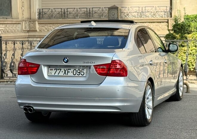 BMW 320 2010, 260,000 km - 2.0 l - Bakı