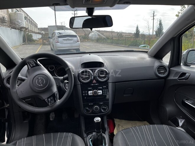 Opel Corsa 2010, 220,000 km - 1.3 l - Bakı