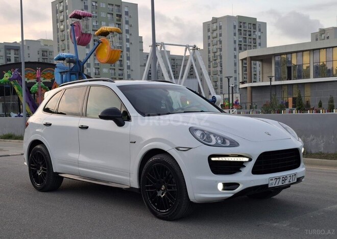 Porsche Cayenne 2012, 200,000 km - 3.6 l - Bakı