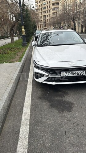 Hyundai Elantra 2024, 15,895 km - 1.5 л - Bakı