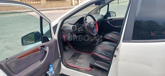 Mercedes A 160 2003, 252,525 km - 1.6 л - Sumqayıt