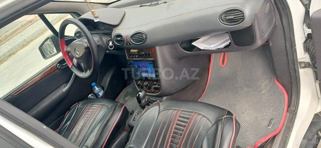 Mercedes A 160 2003, 252,525 km - 1.6 л - Sumqayıt